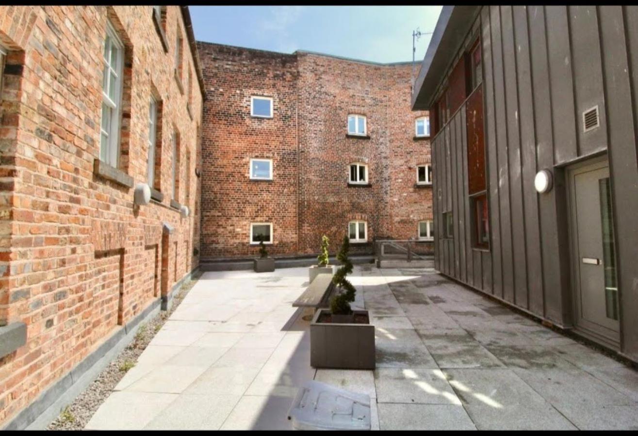 Campbell Square Apartment 3 Ливърпул Екстериор снимка